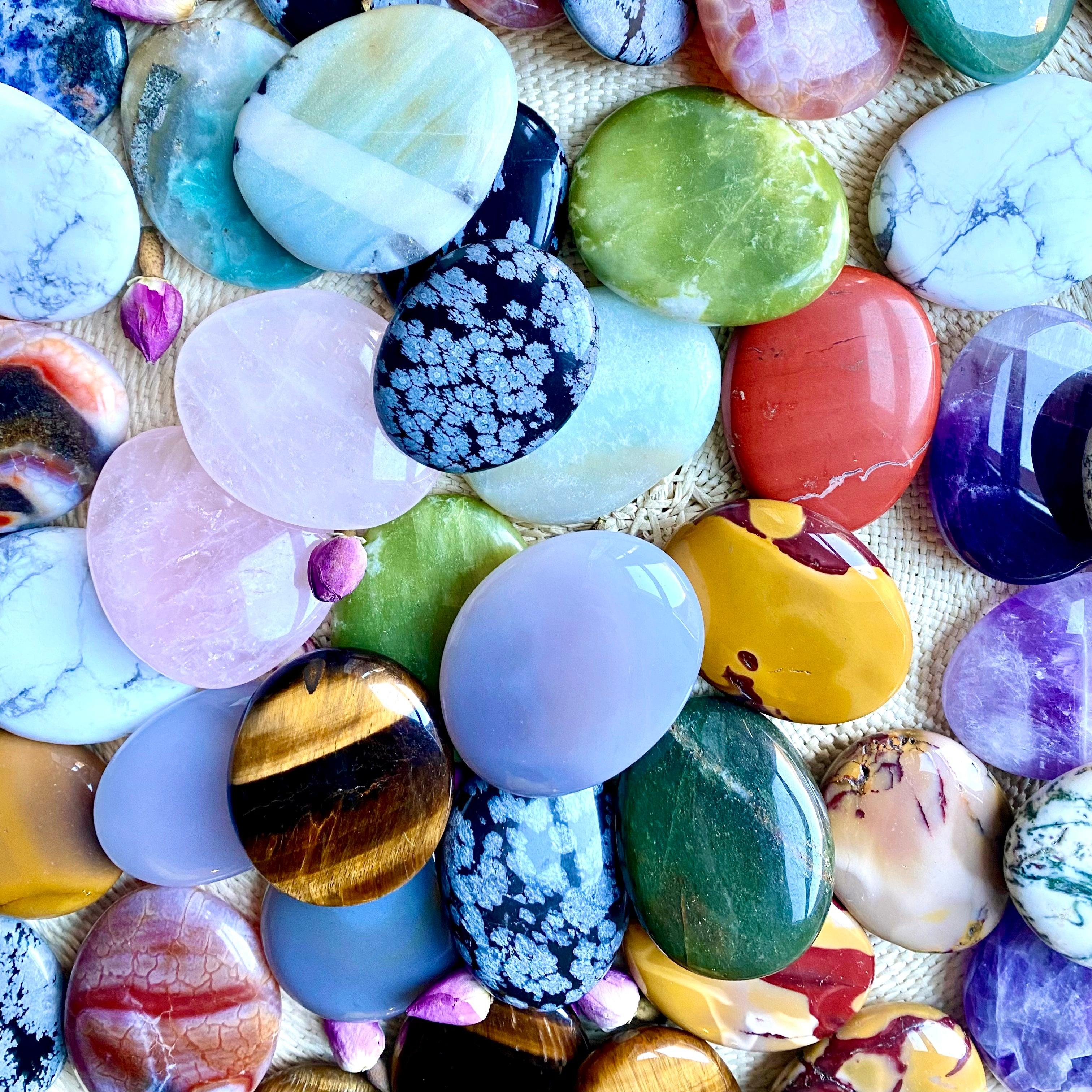 Les pierres en un coup d’oeil : glossaire | Rituel de Lune