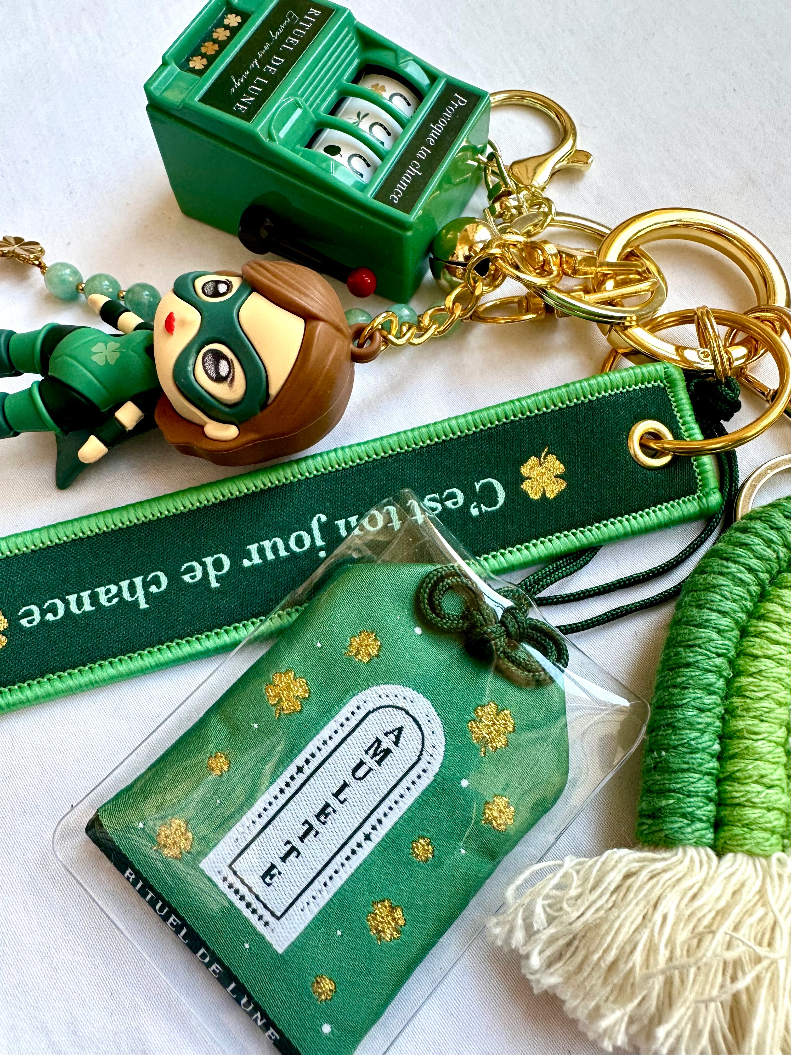 Gri-Gri de sac intention Chance avec ou sans poupée héroïne