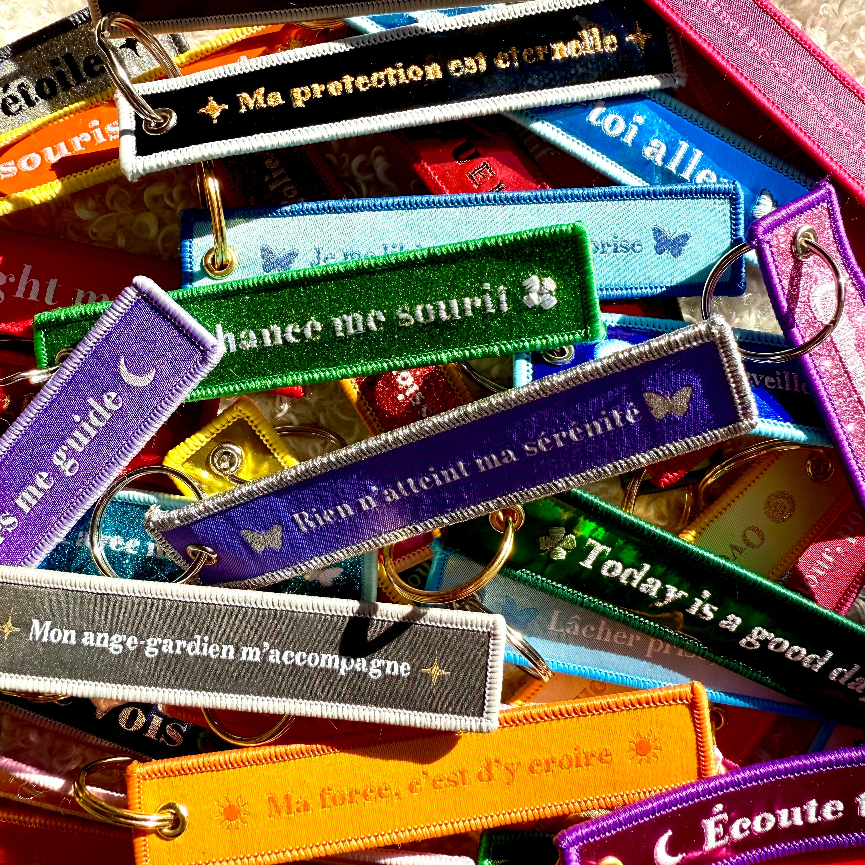 🌙✨ PORTE-CLÉS RUBAN – MESSAGE INTENTION