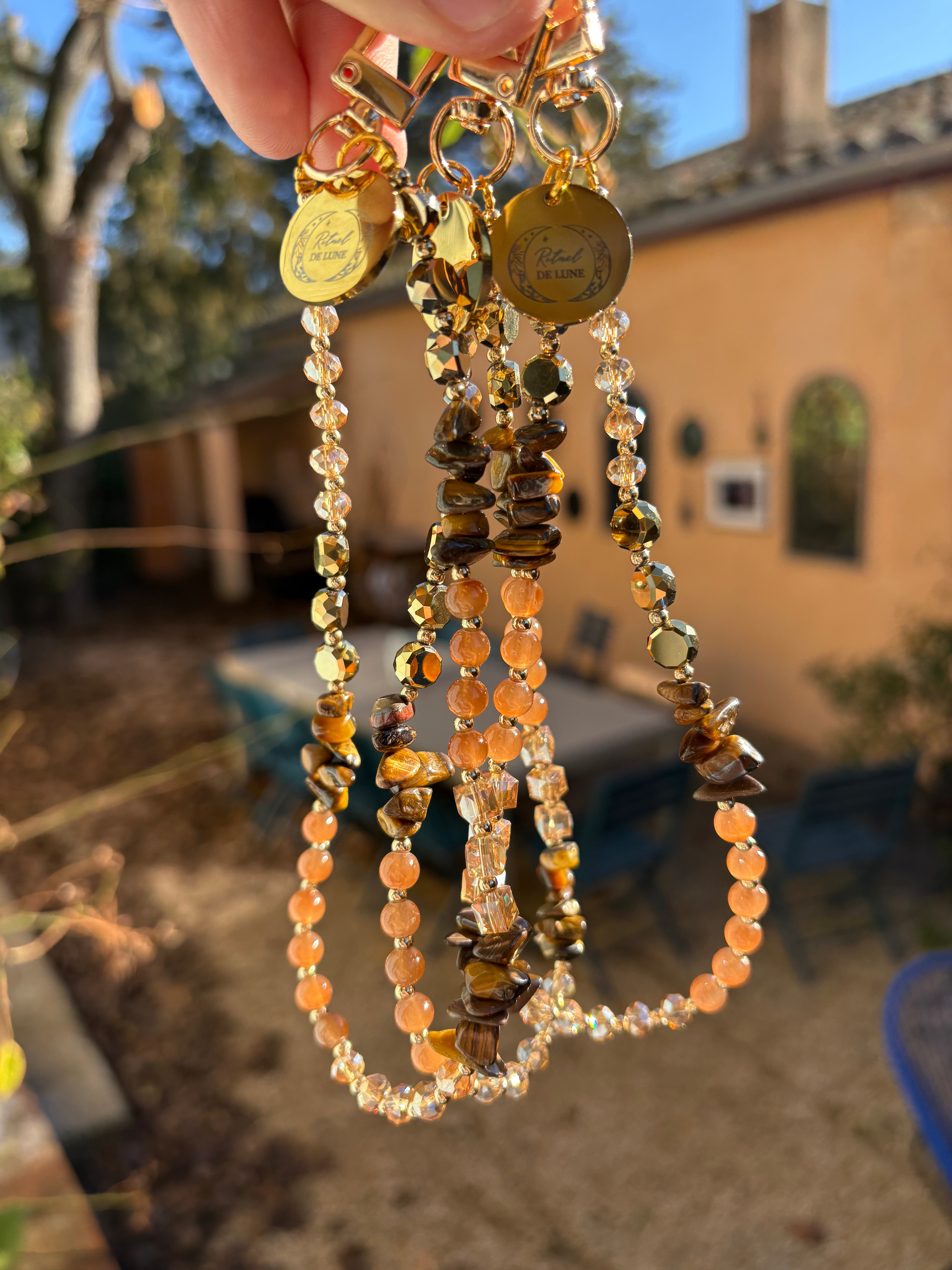 Tour de perles œil de tigre et perles fantaisie à clip