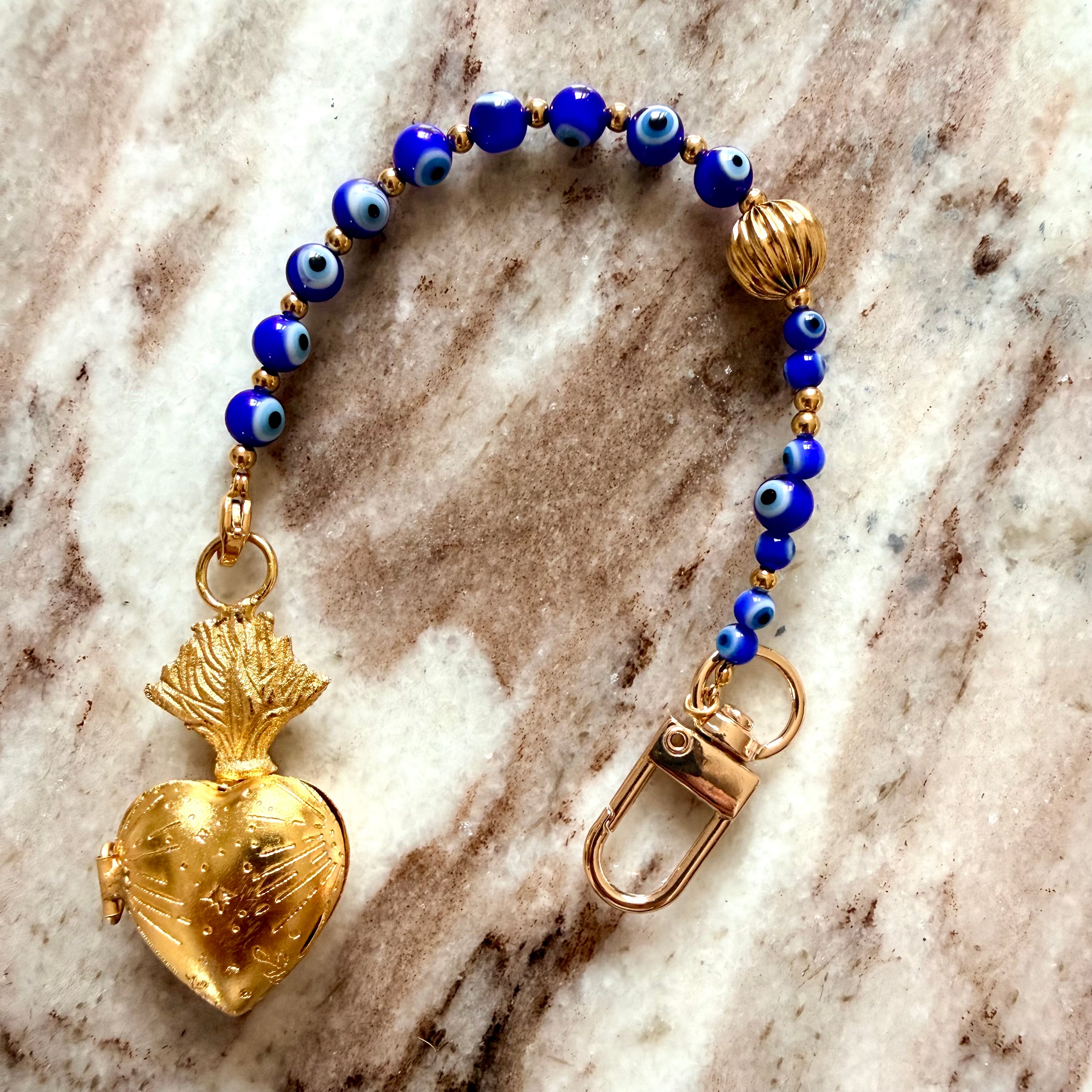 Talisman Ex-Voto avec sa ligne de perles