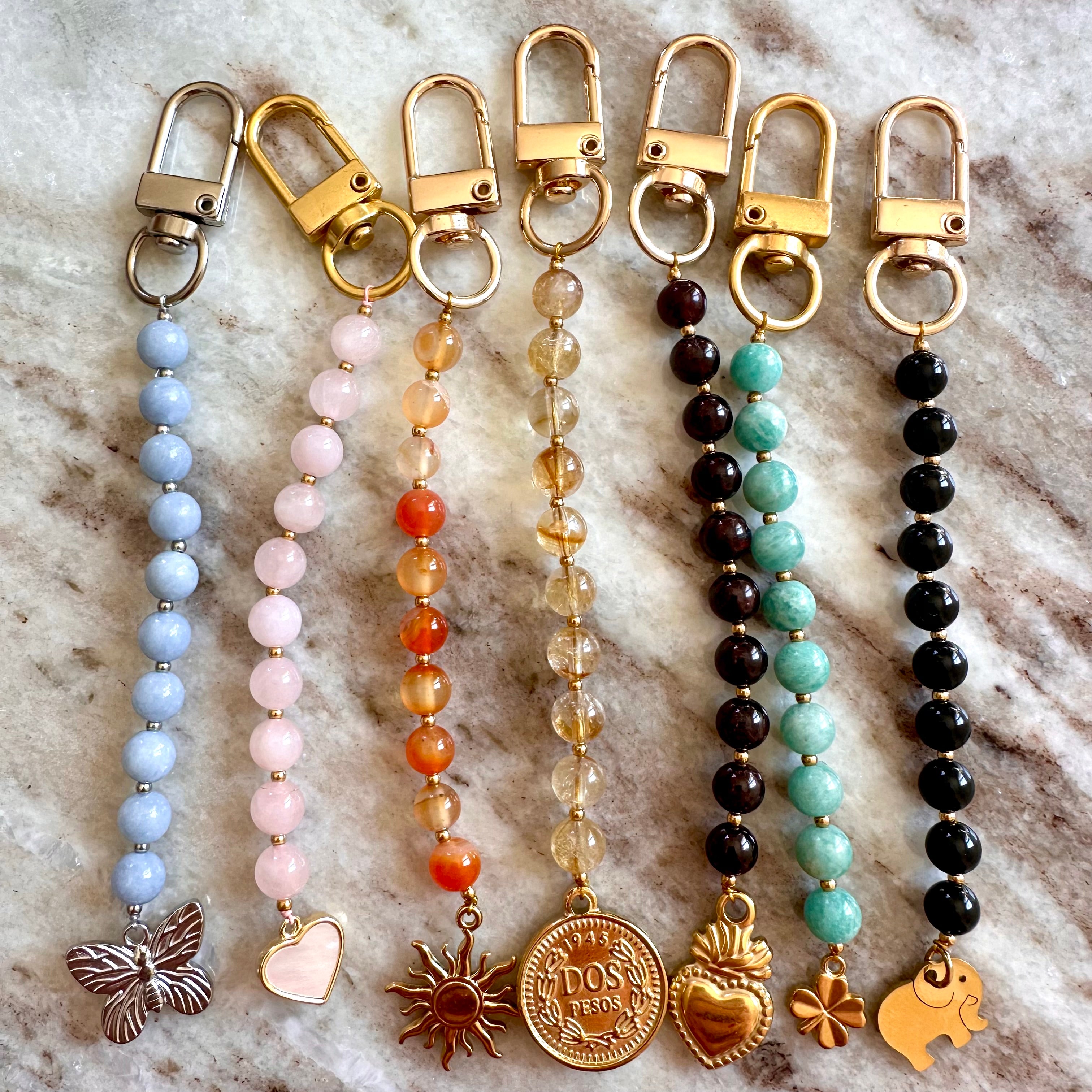 Ligne de perles naturelles et charms au choix