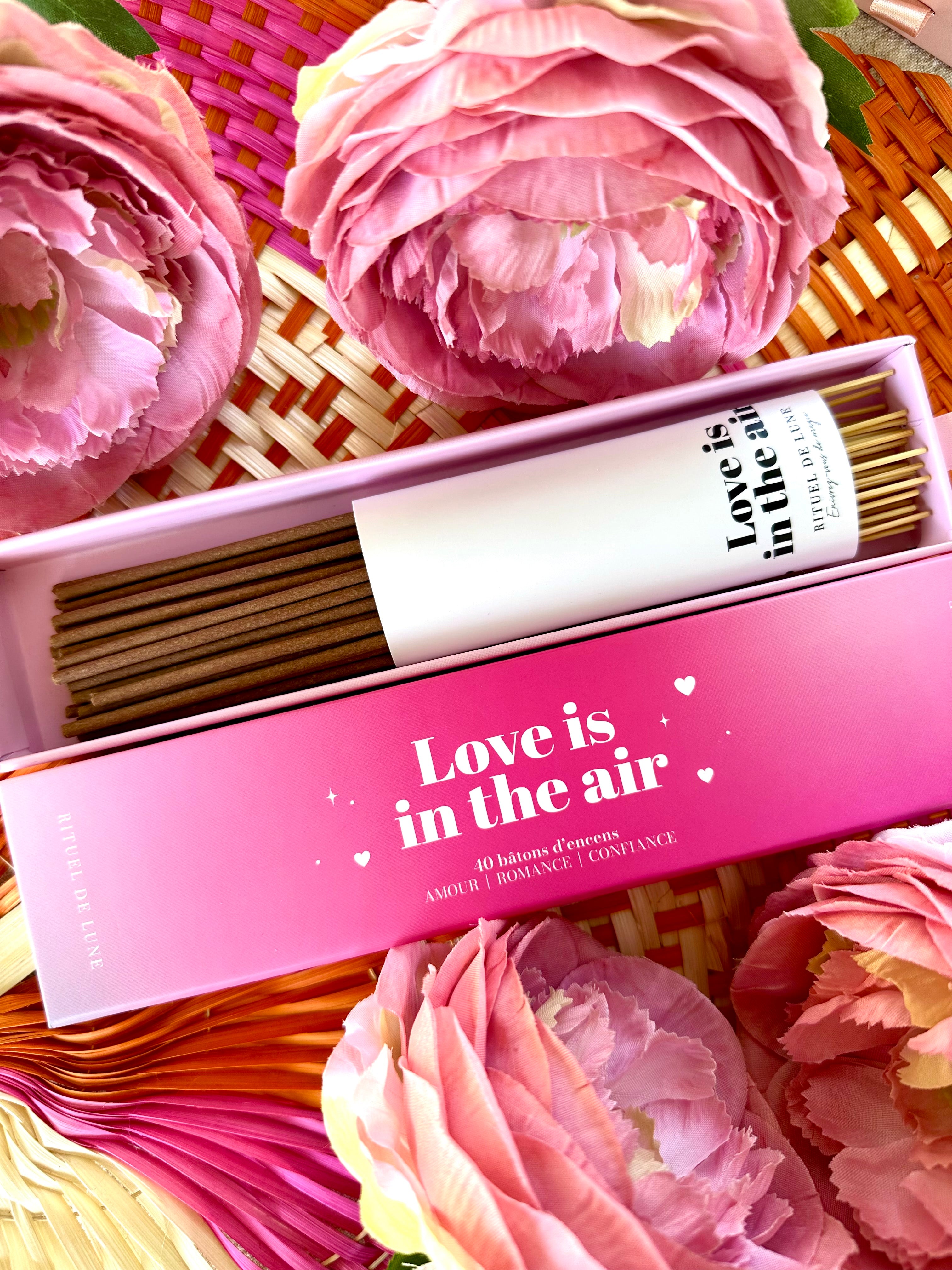 Encens Love is in the air. Prenez confiance en vous et trouvez l'amour