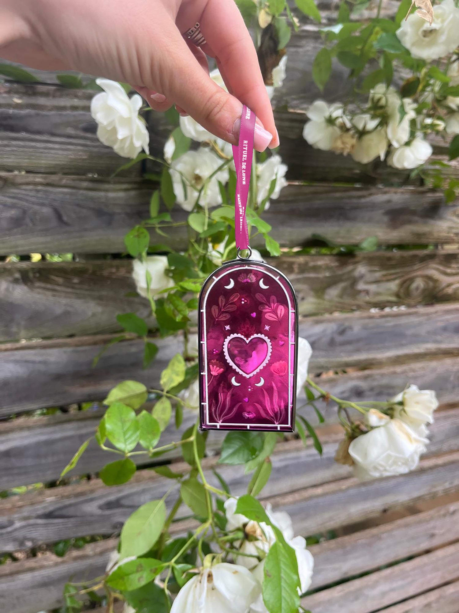 Vitrail Lueur Suspendue, Le coeur pour l'amour
