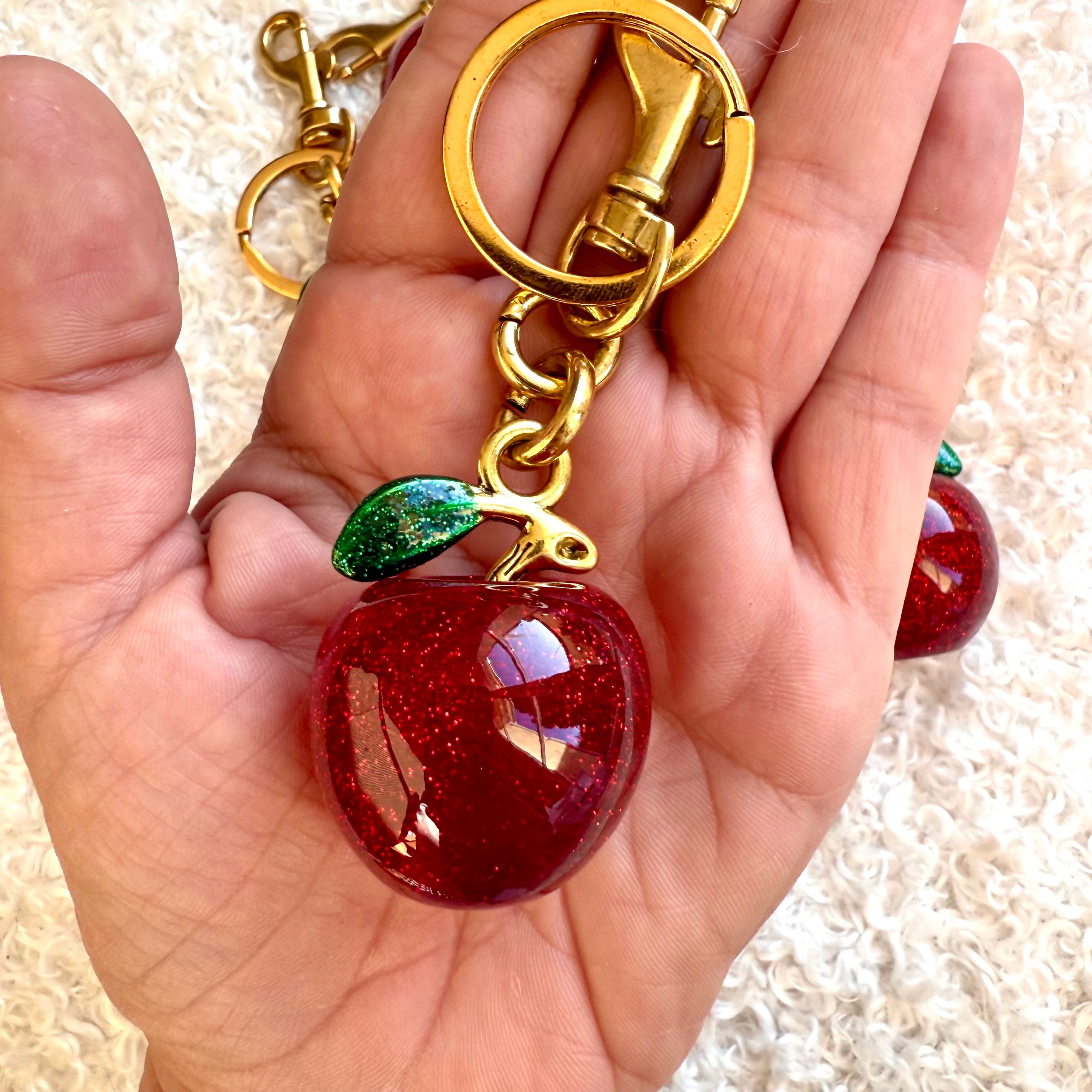 🍎 Pomme de la Tentation — Porte-Clé Désir