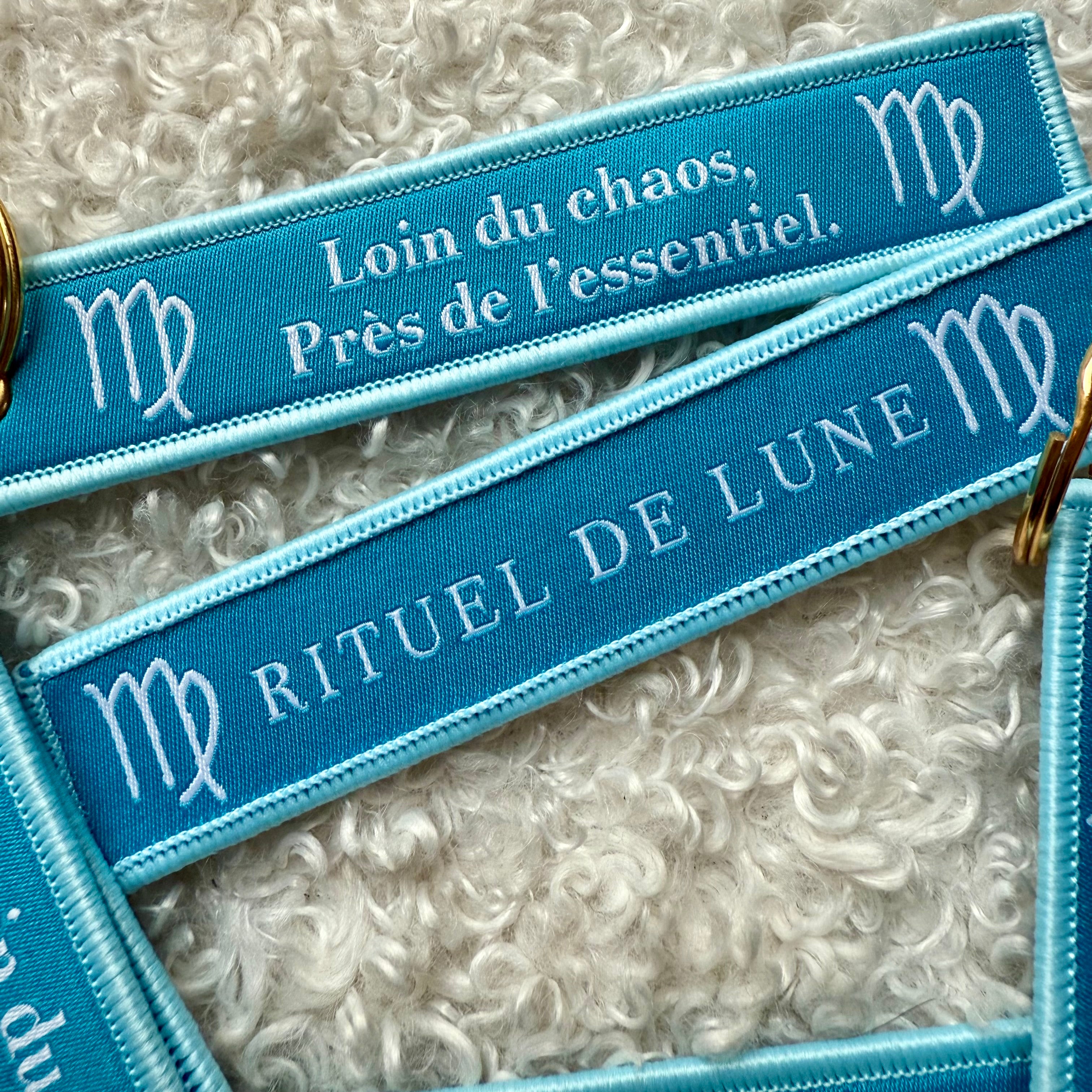 Porte clés ruban astro vierge