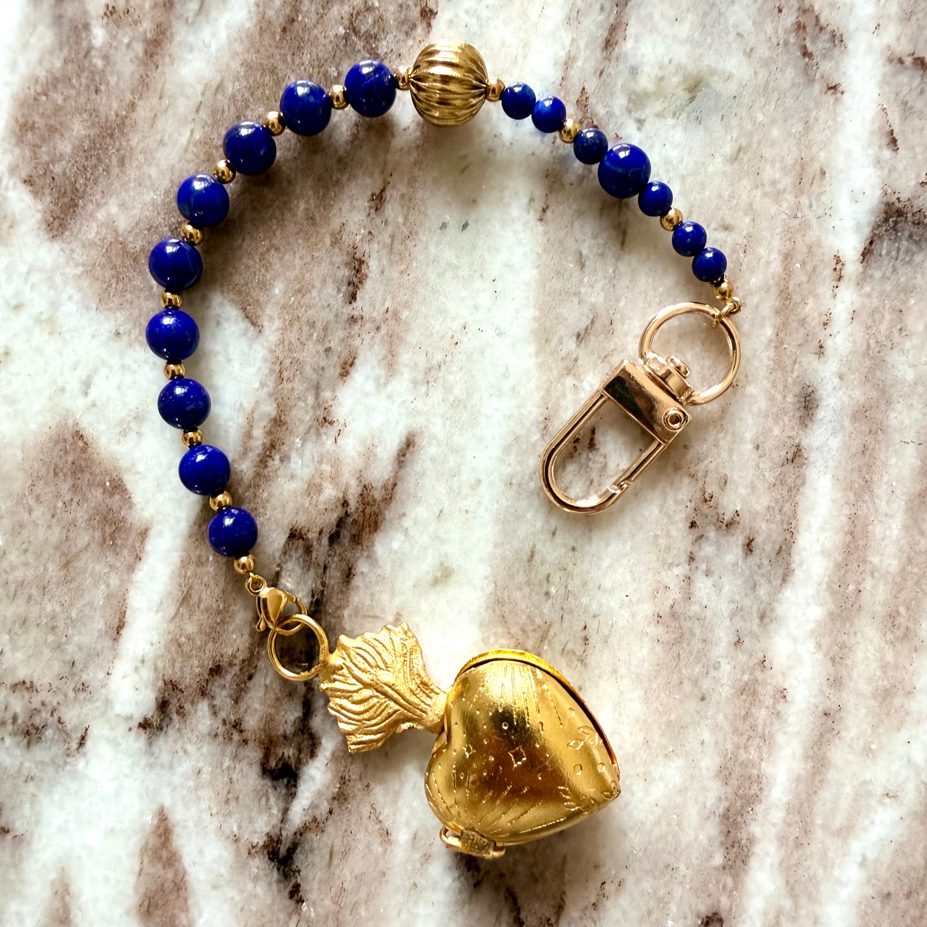 Talisman Ex-Voto avec sa ligne de perles