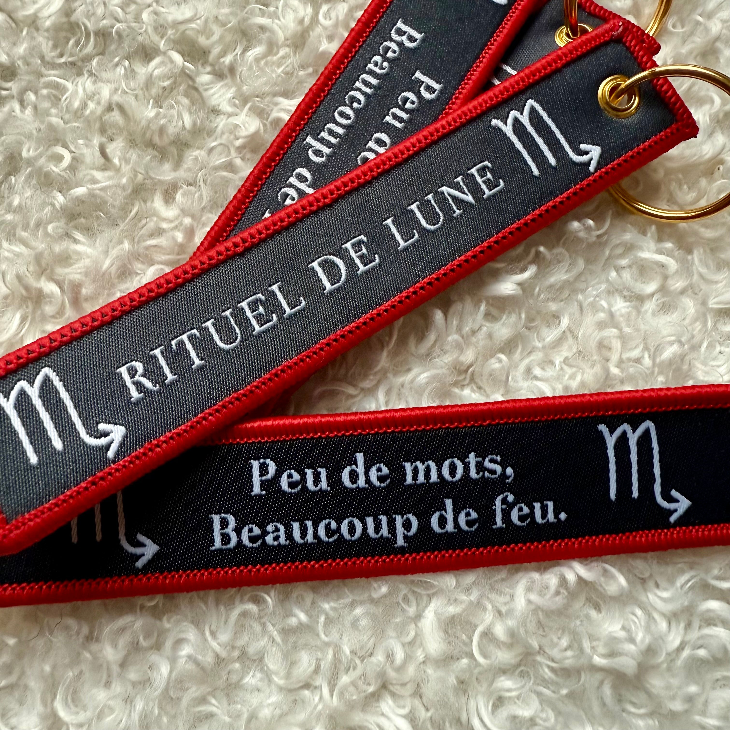 Porte clés ruban astro scorpion