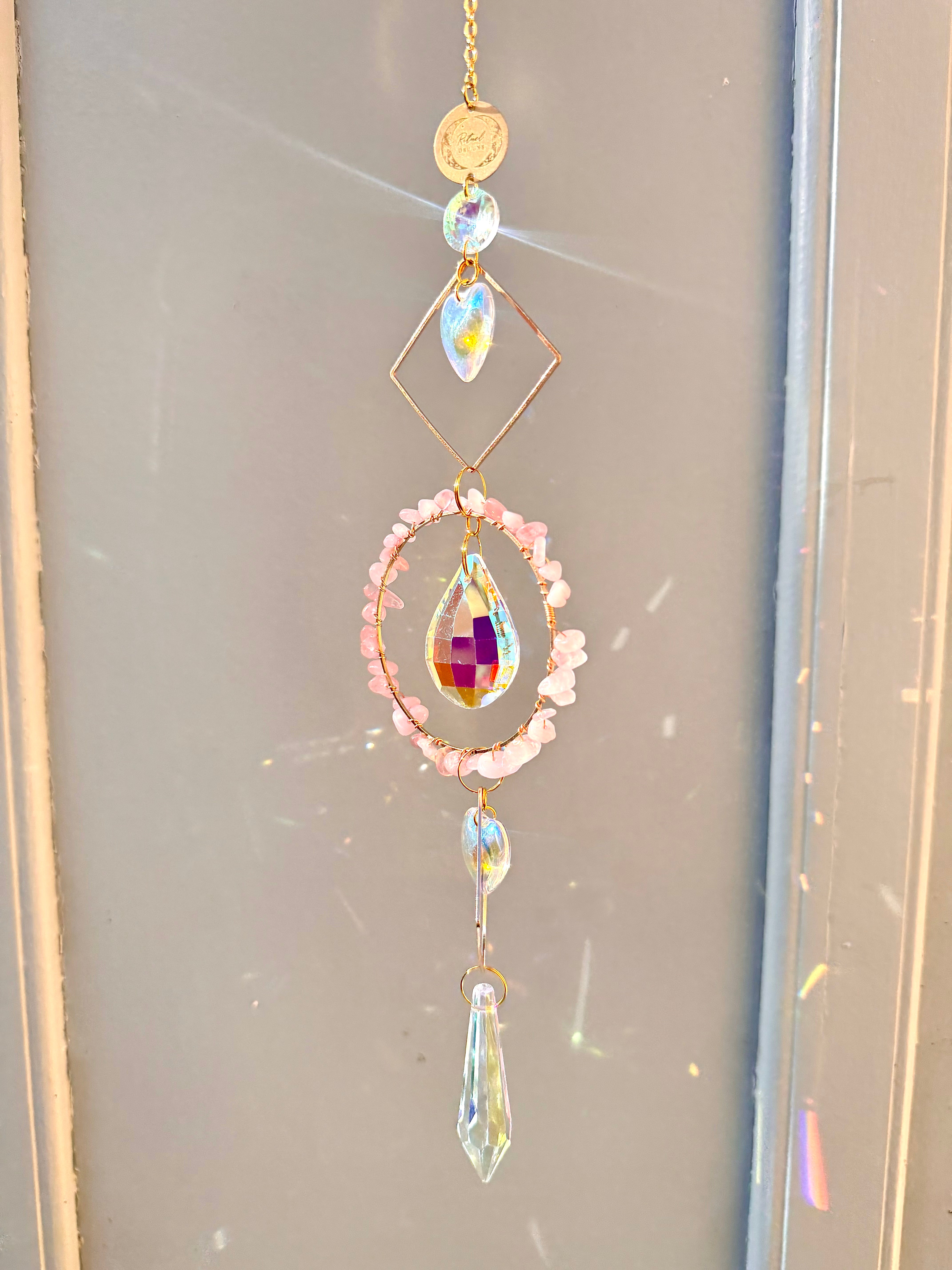 Suncatcher cercle quartz rose rituel de Lune