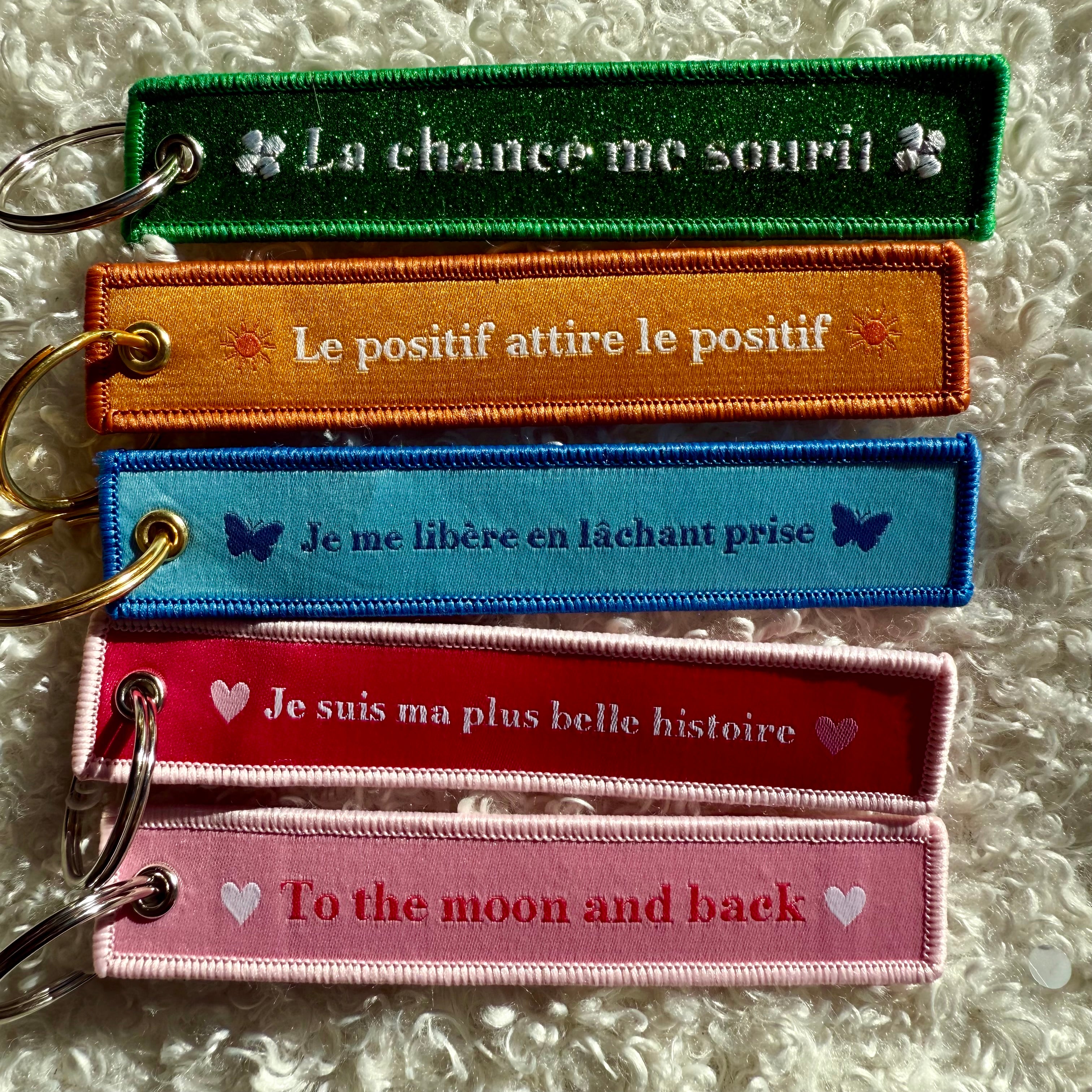 🌙✨ PORTE-CLÉS RUBAN – MESSAGE INTENTION