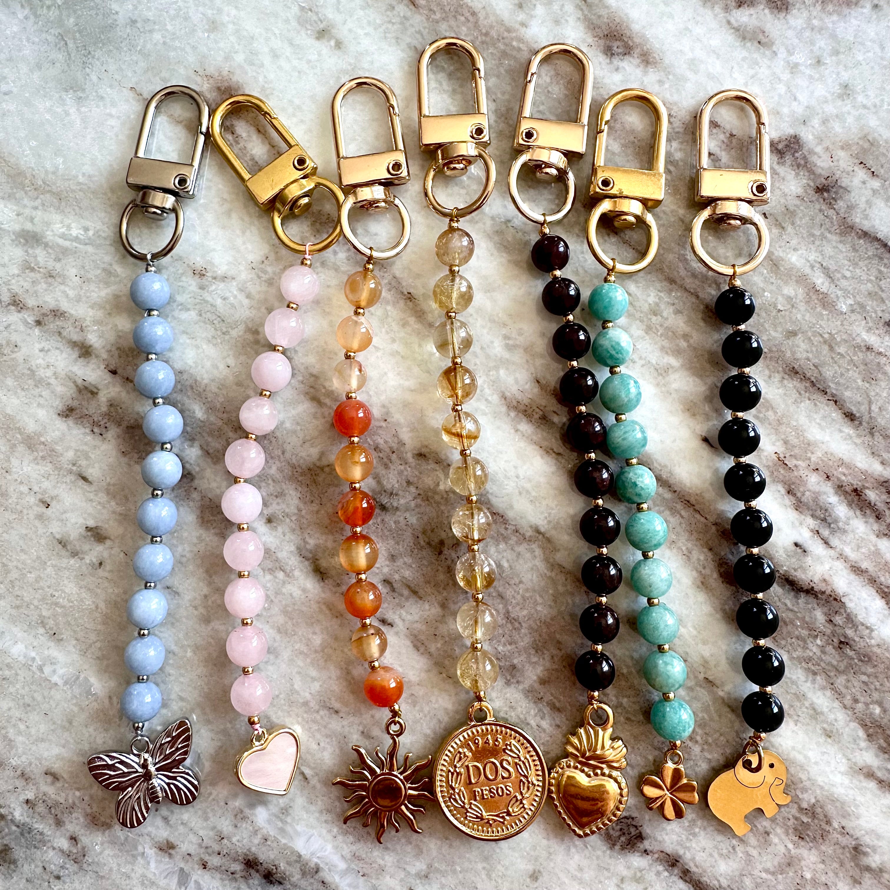 Ligne de perles naturelles et charms au choix