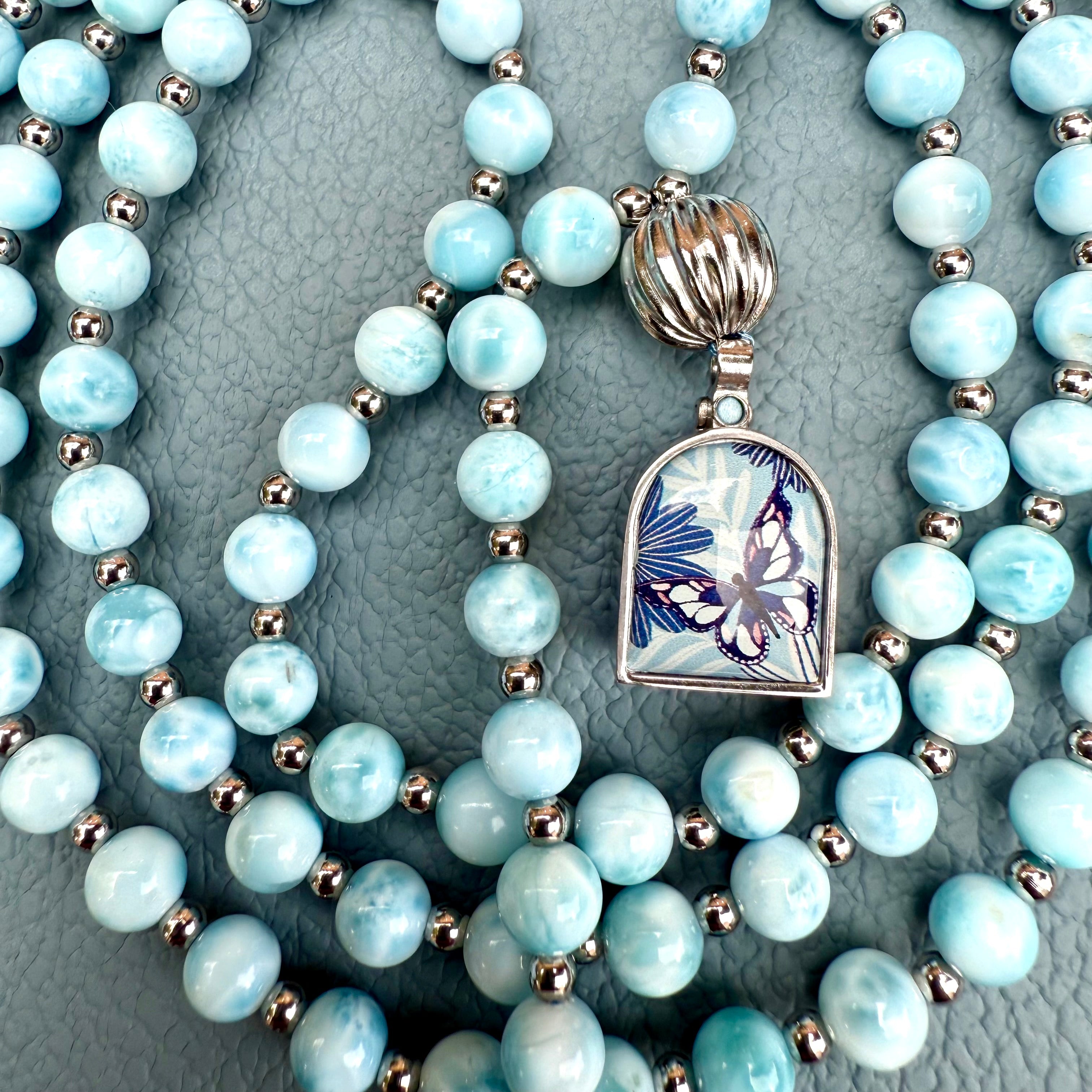 Mala précieux en Larimar