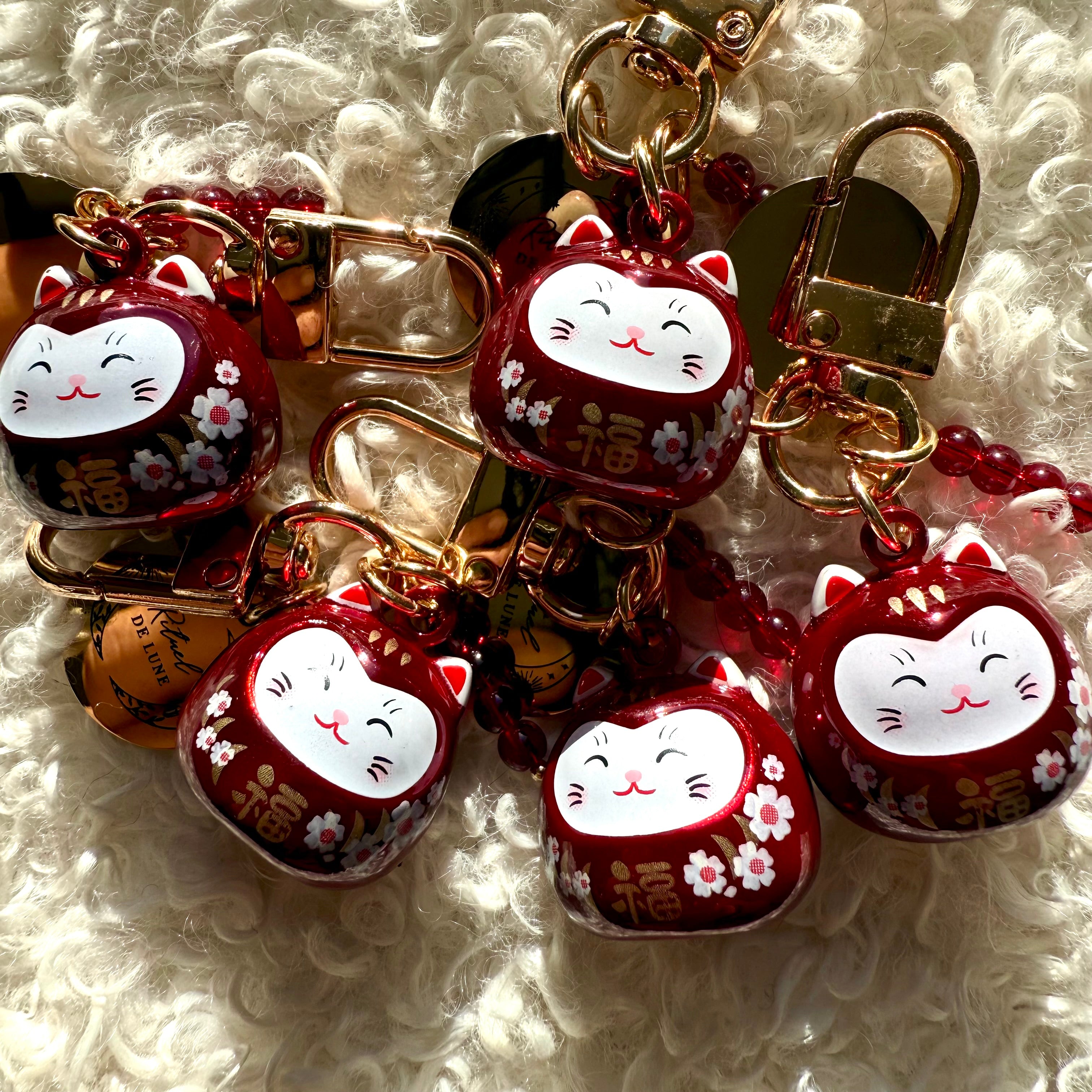 Chat maneki neko irisé avec perles Rituel De Lune