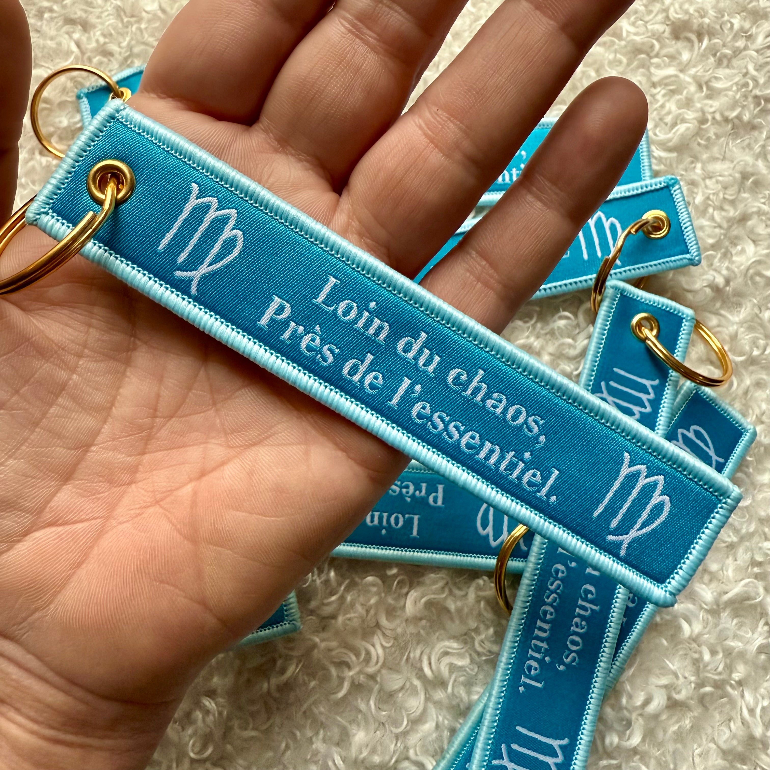 Porte clés ruban astro vierge